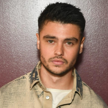 Felix Mallard is more than an actor, he's a musician, a sportsman.